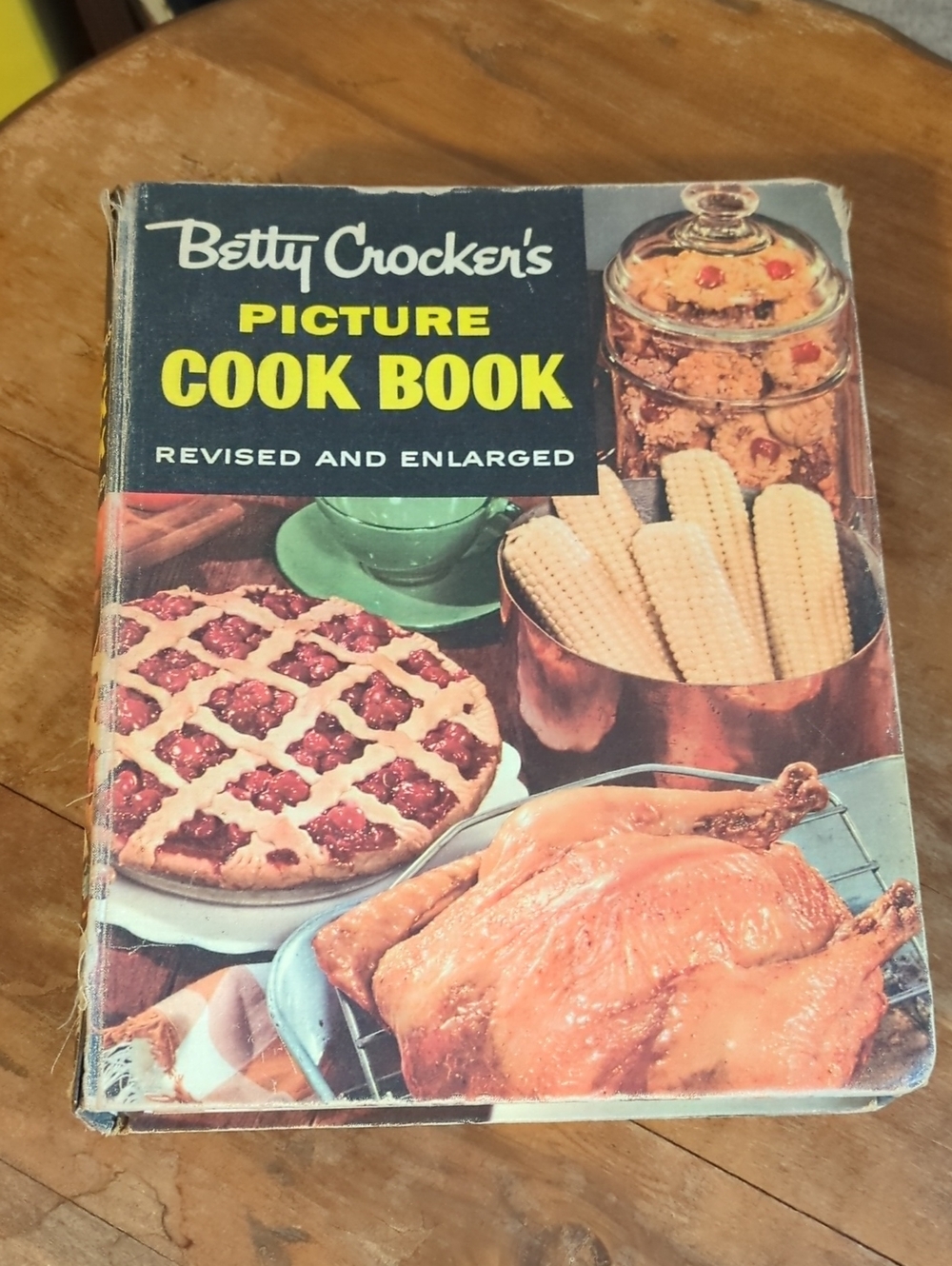 Vintage Betty Crocker Picture Cook Book
